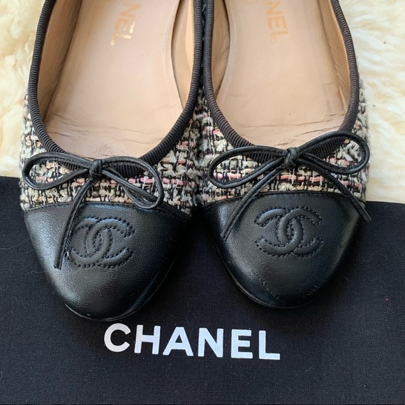 CHANEL Tweed Leather Toe Cap Classic Designer Blogger CC Flats 35 - Picture 4 of 15
